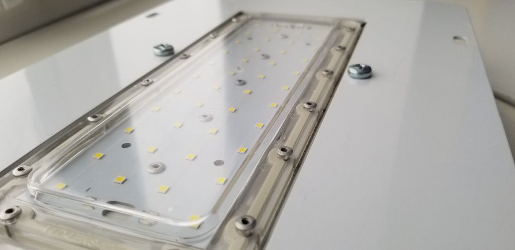 Рассеиватель линза для LED светильинка - плоская